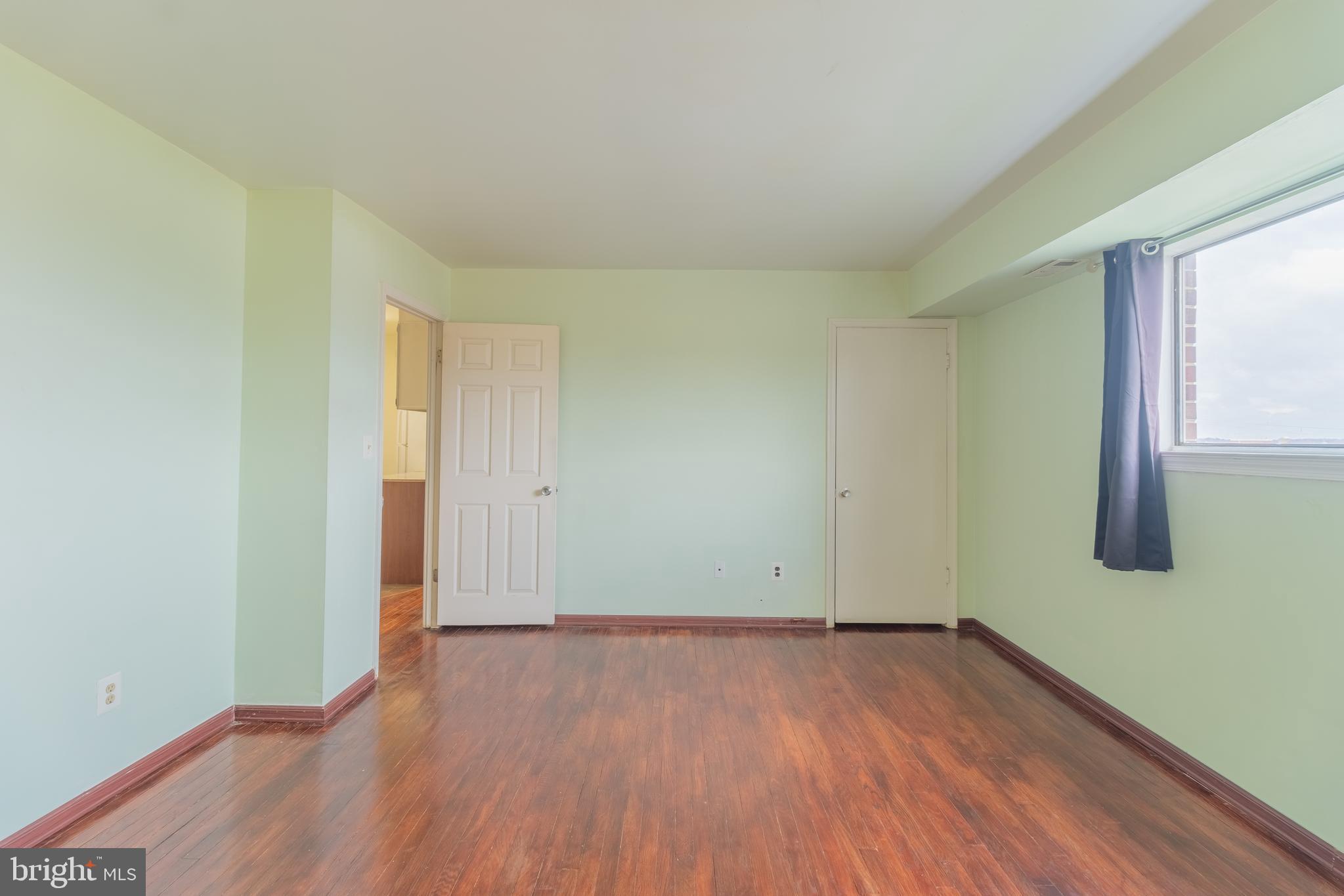 FRENCHMANS CREEK - Residential Lease