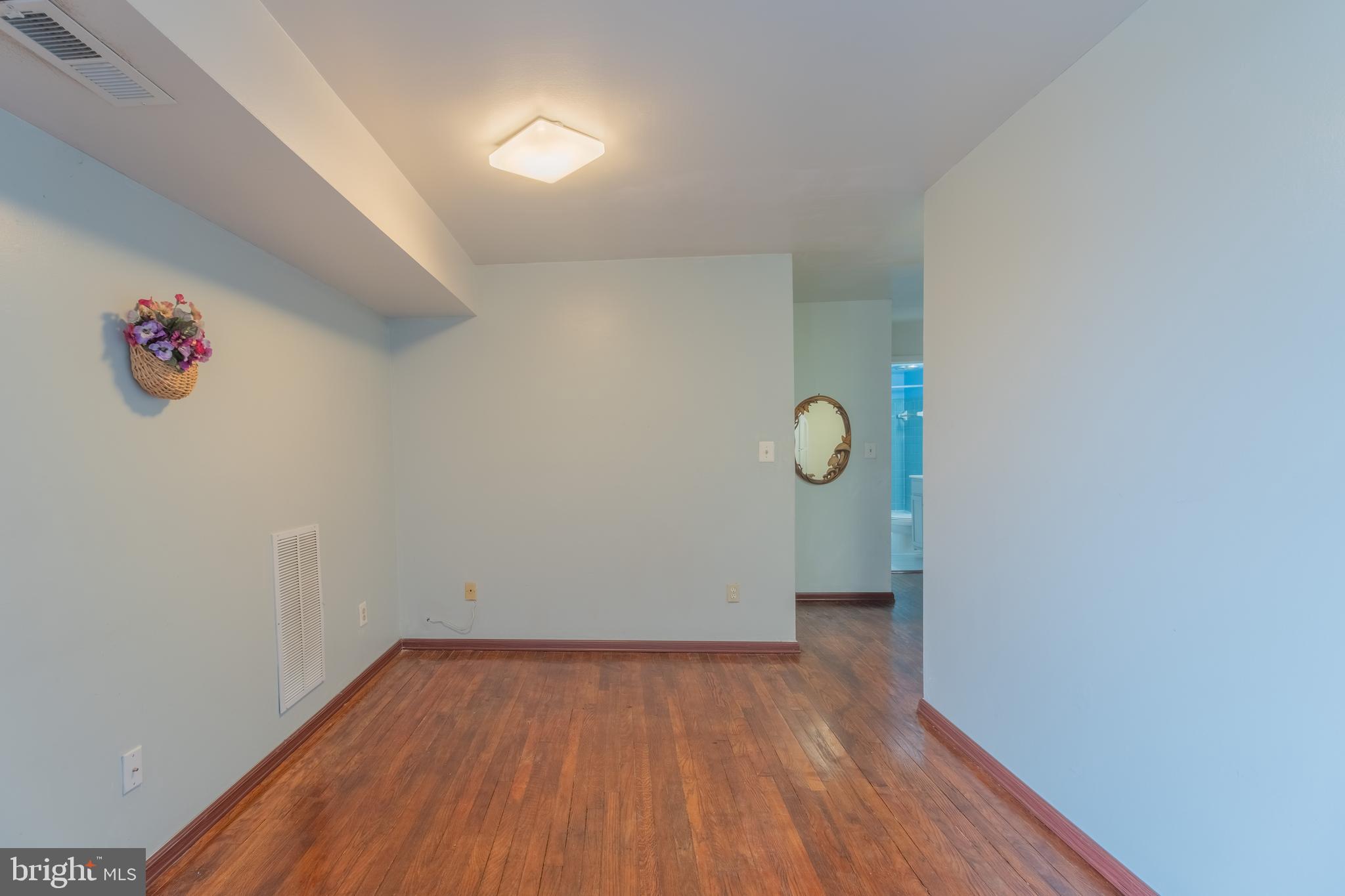 FRENCHMANS CREEK - Residential Lease