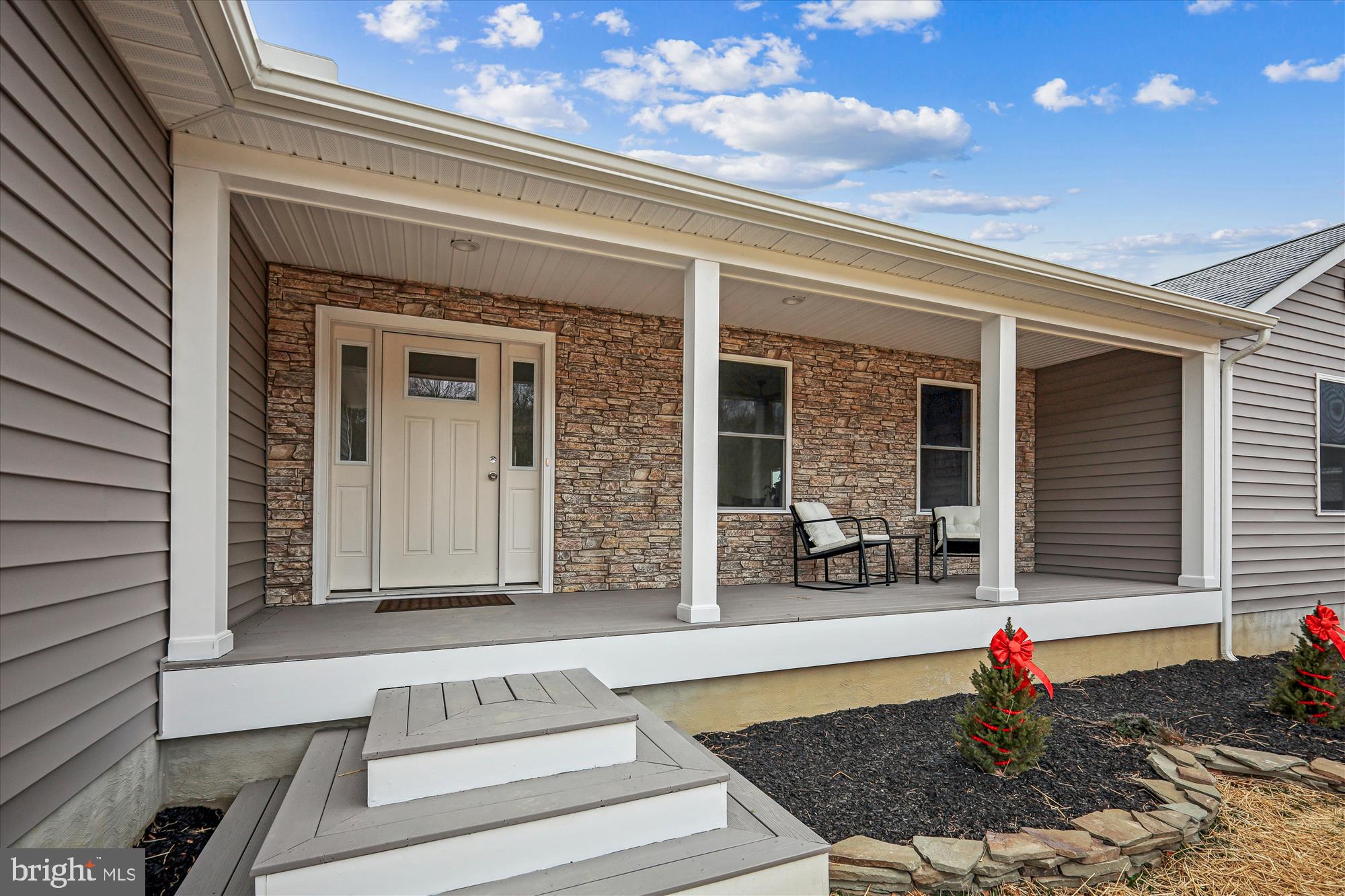 325 GREENSPRING ROAD