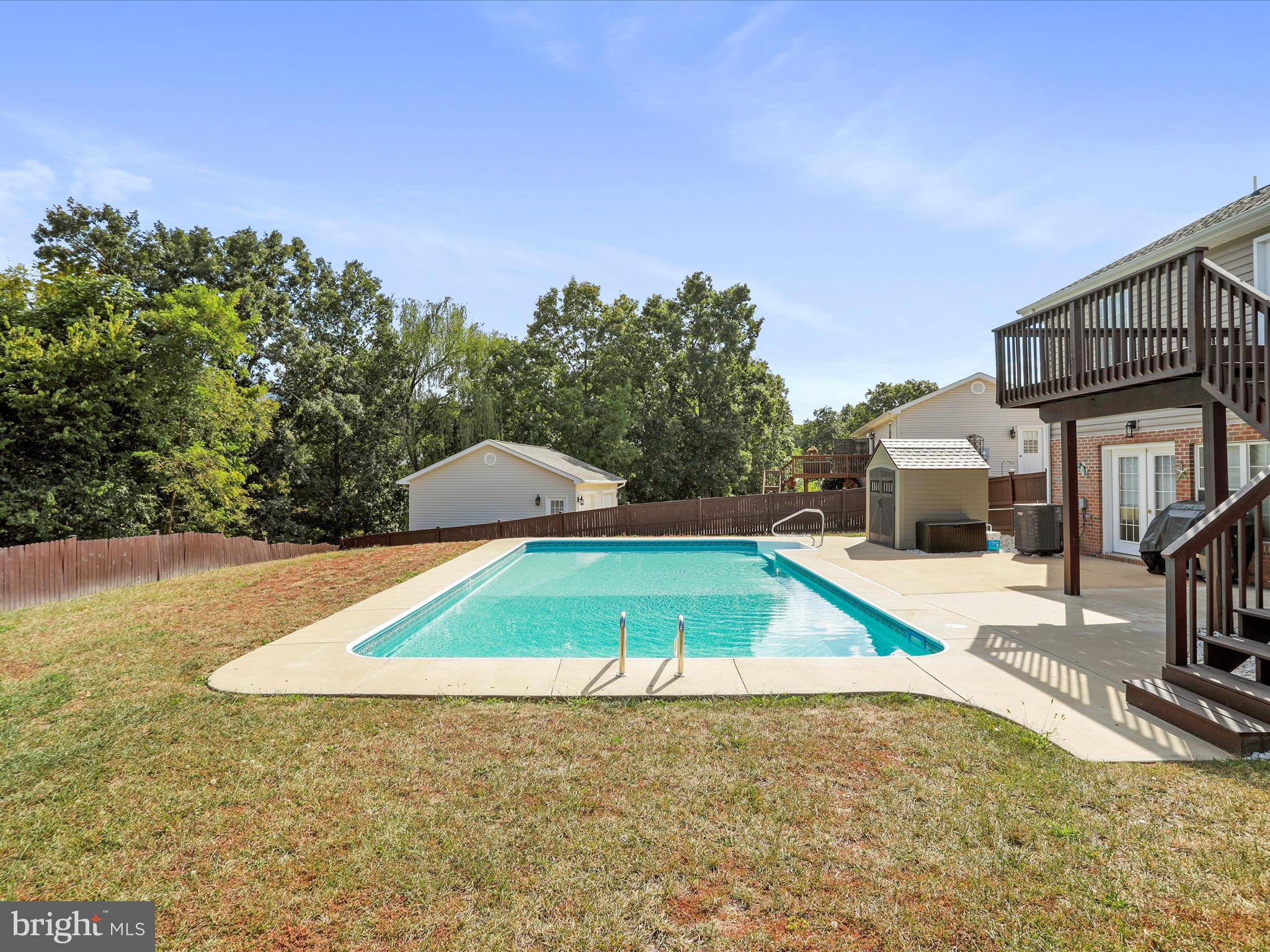 634 CHRISTIANSEN DRIVE
