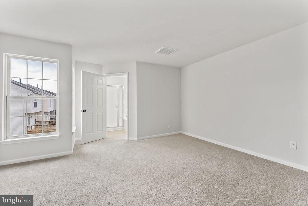 LEE'S HILL - Residential