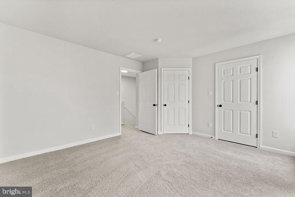 LEE'S HILL - Residential