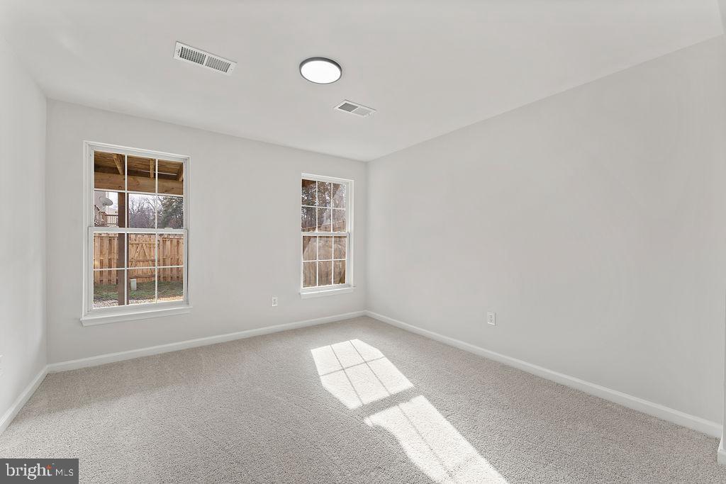 LEE'S HILL - Residential