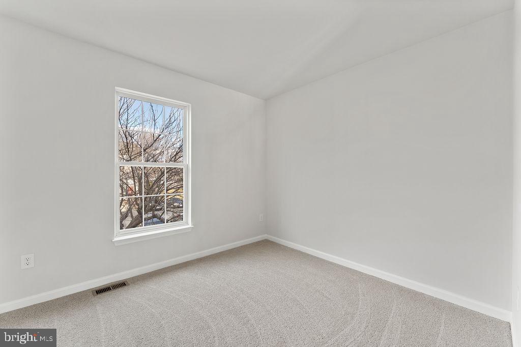 LEE'S HILL - Residential