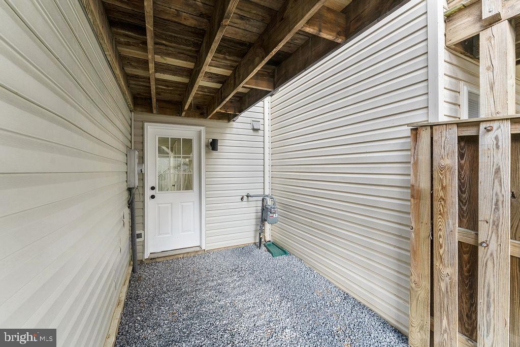 LEE'S HILL - Residential