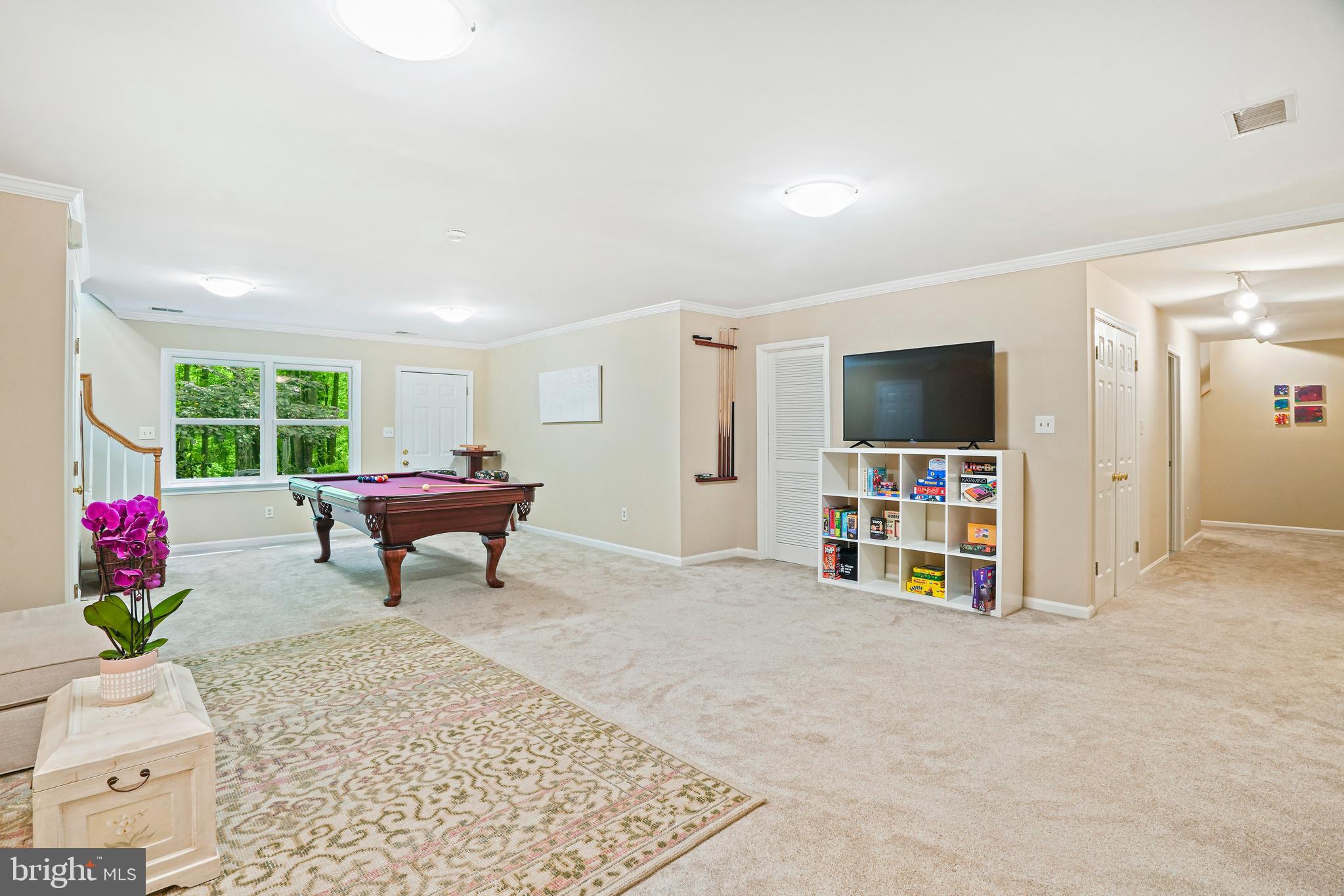 SPRING MEADOWS - Residential