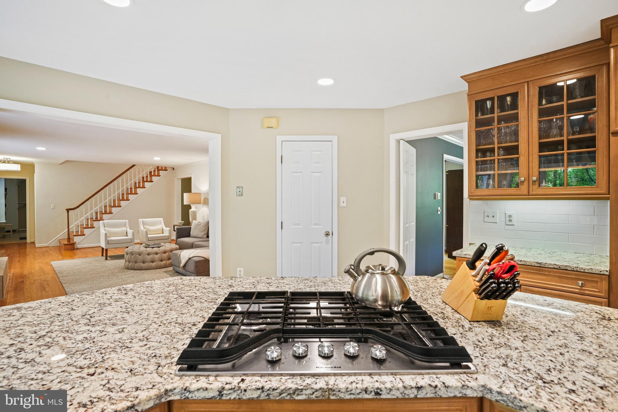 SPRING MEADOWS - Residential