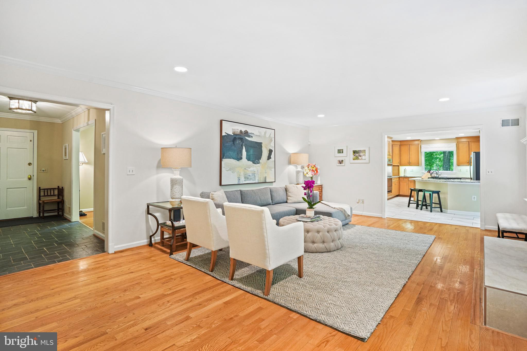 SPRING MEADOWS - Residential