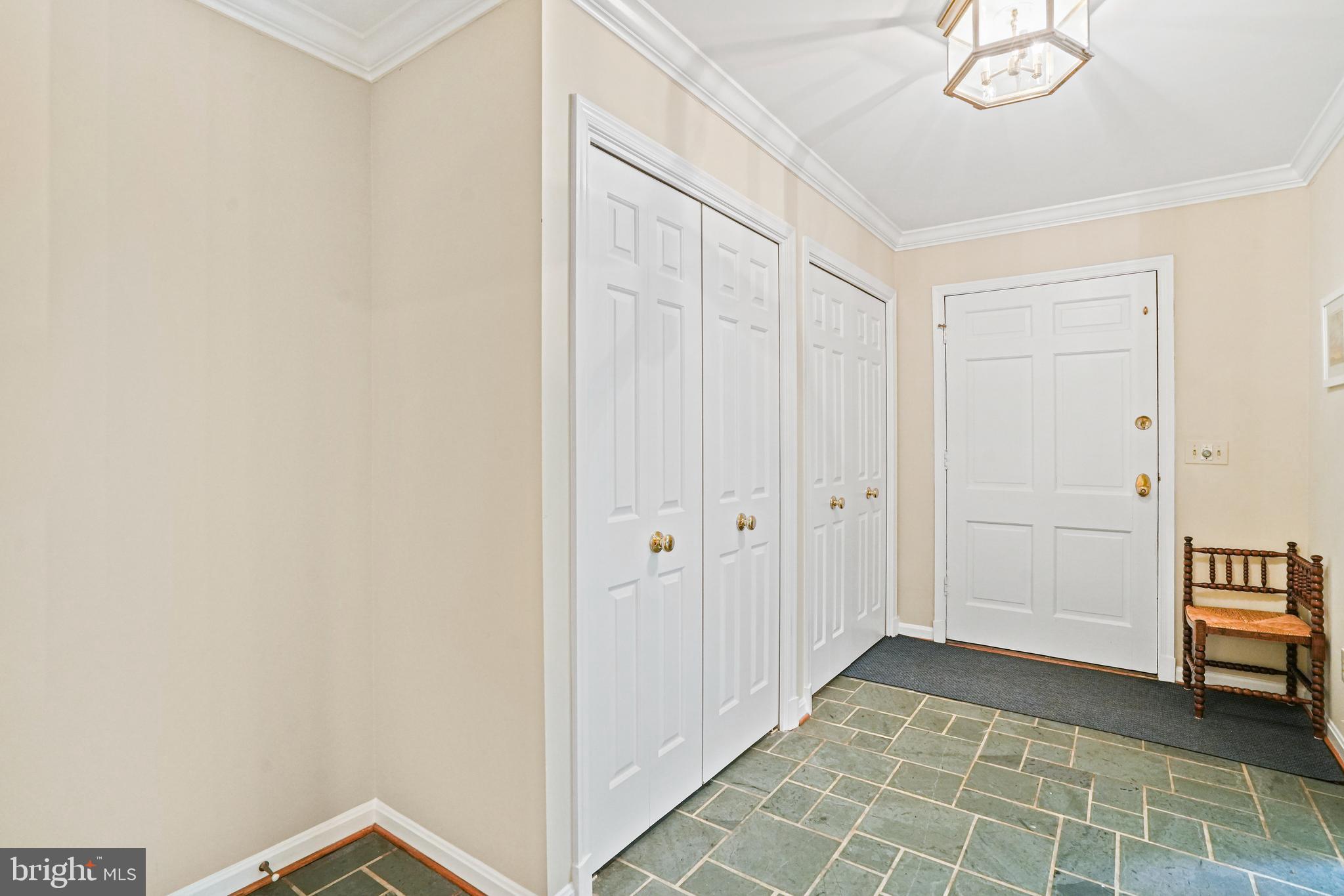 SPRING MEADOWS - Residential