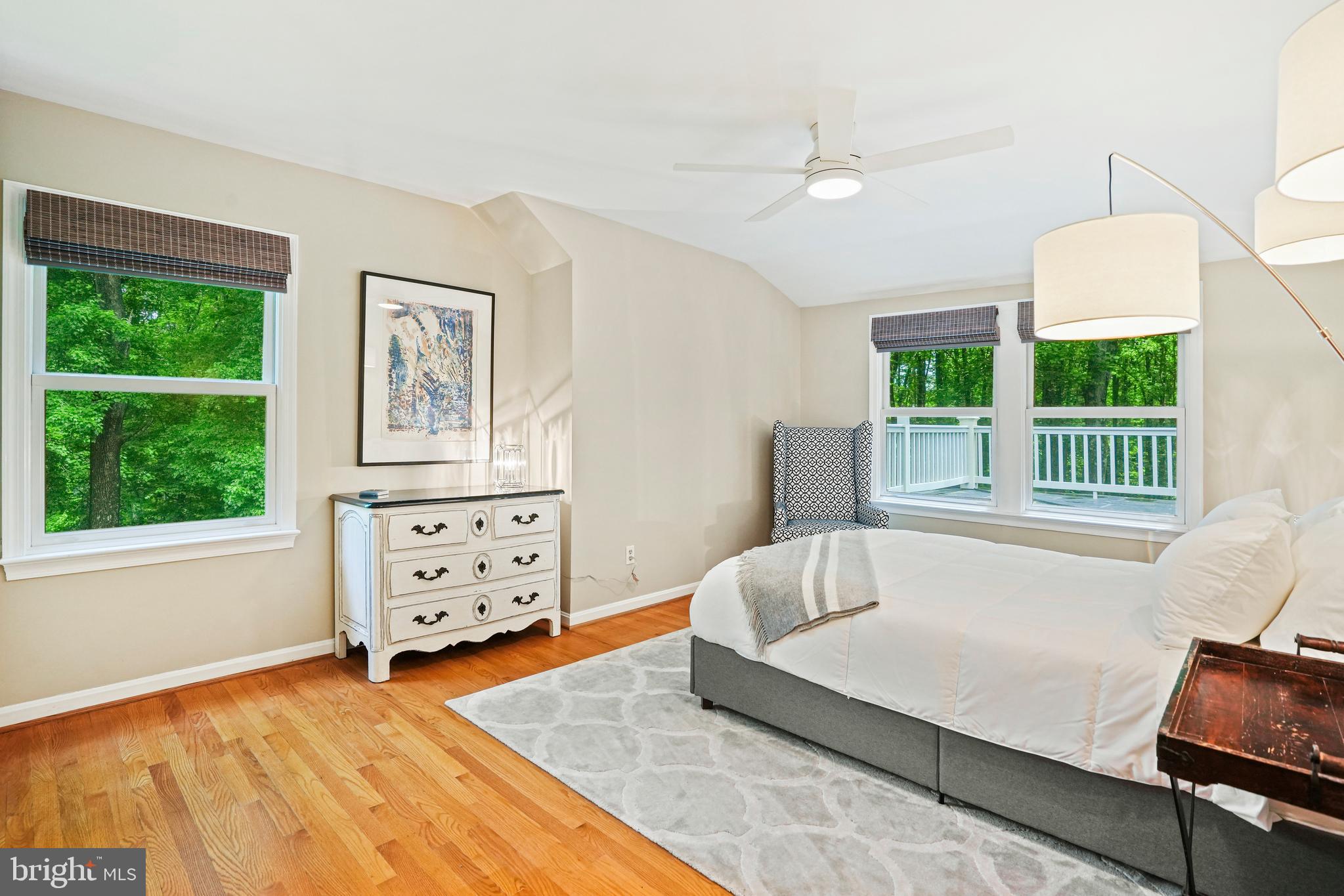 SPRING MEADOWS - Residential