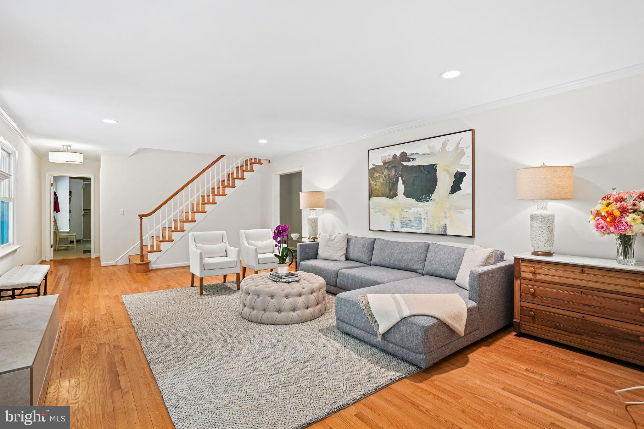 SPRING MEADOWS - Residential