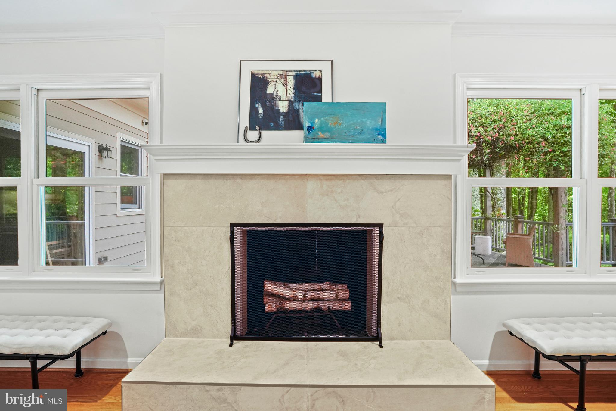 SPRING MEADOWS - Residential