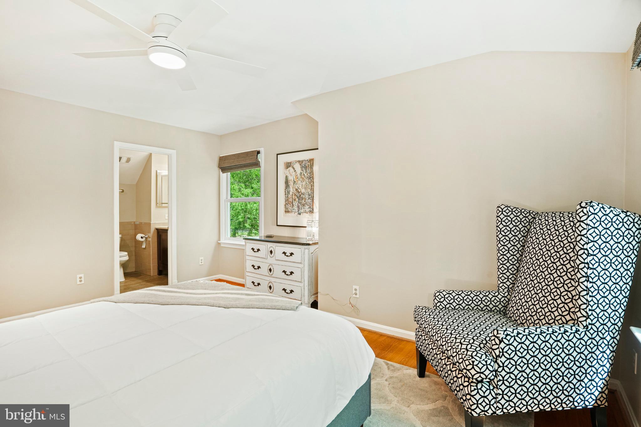 SPRING MEADOWS - Residential