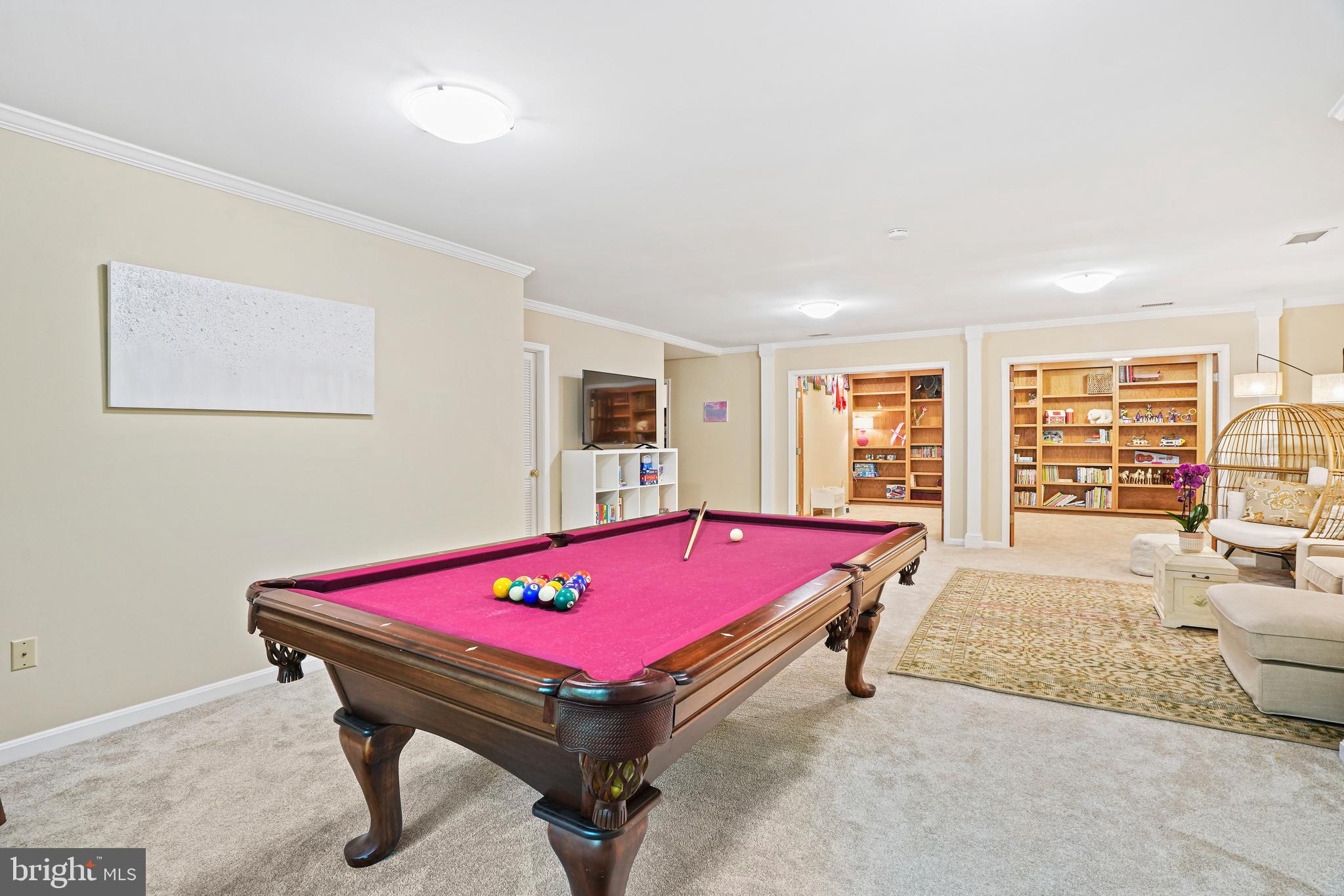 SPRING MEADOWS - Residential