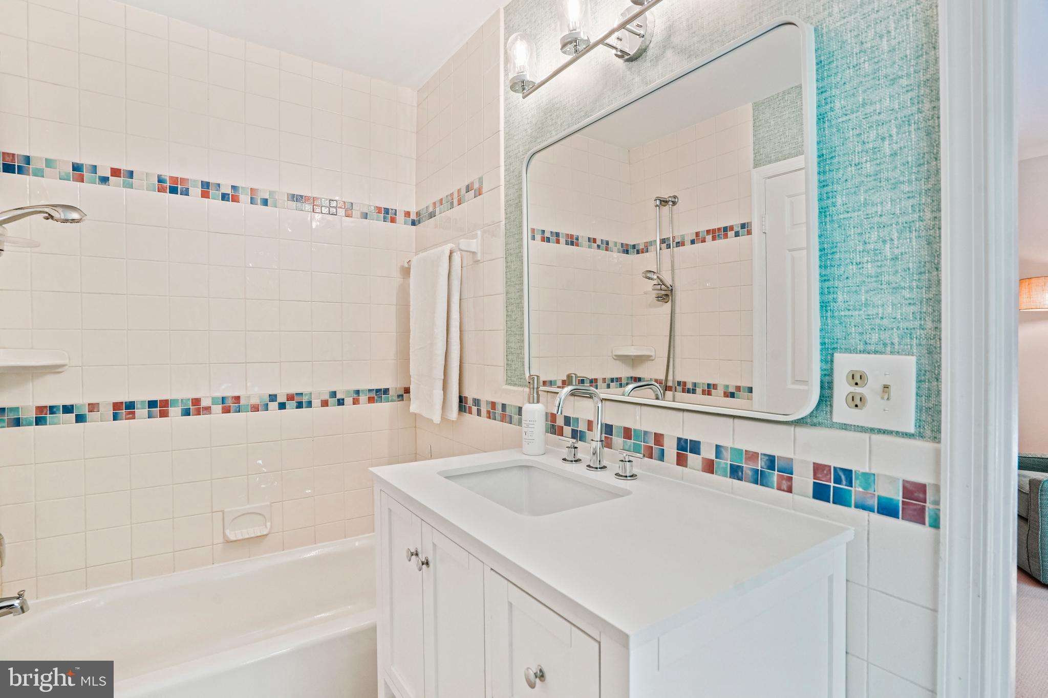 SPRING MEADOWS - Residential