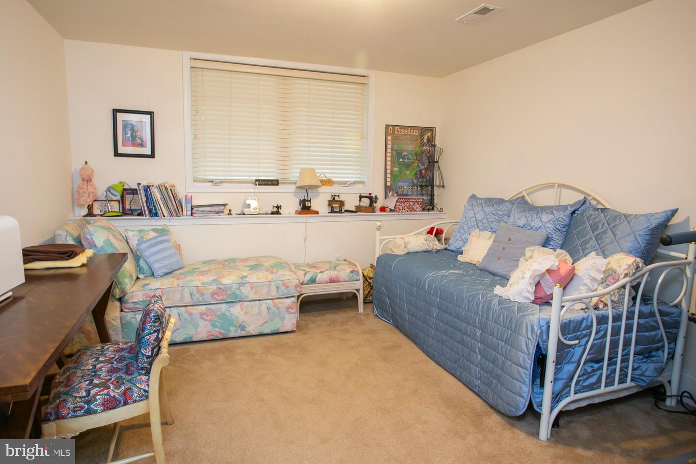 JEFFERSON CROSSING - Residential