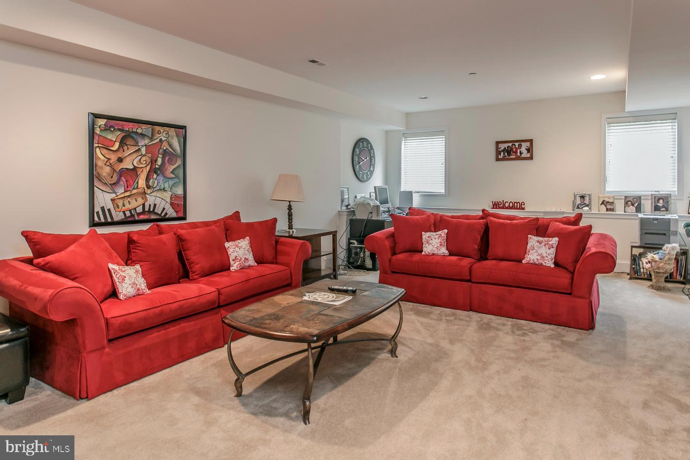 JEFFERSON CROSSING - Residential