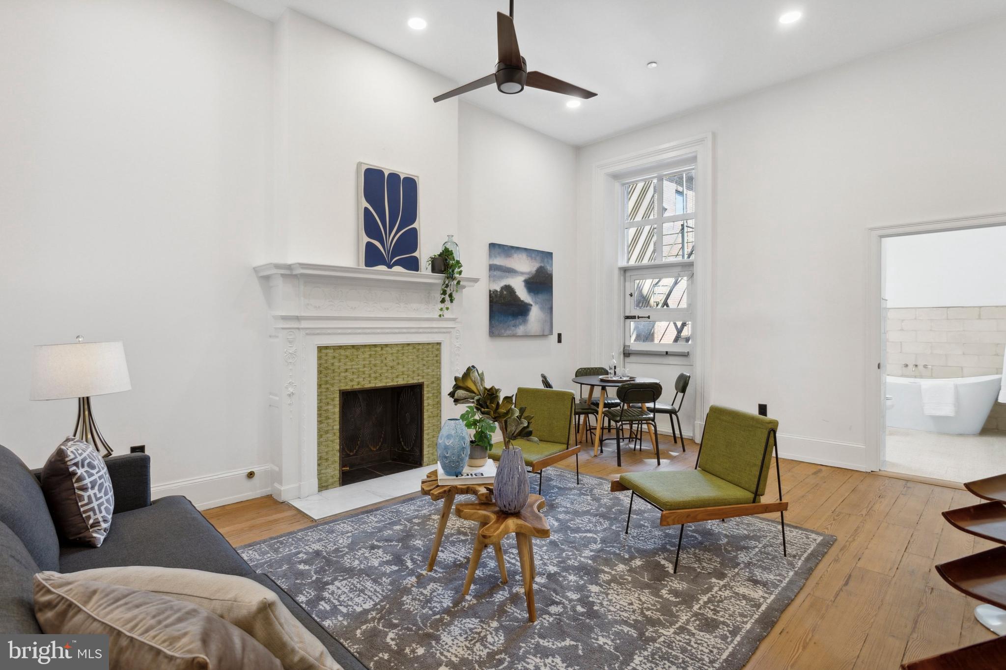 RITTENHOUSE SQUARE - Residential