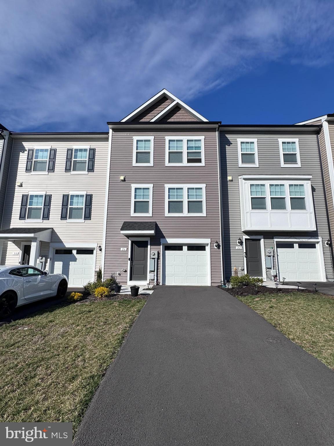 SOUTH BROOK - Residential Lease