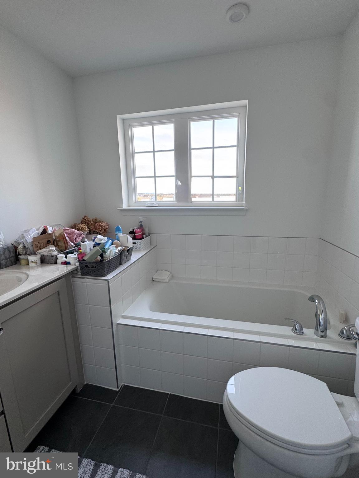 SOUTH BROOK - Residential Lease