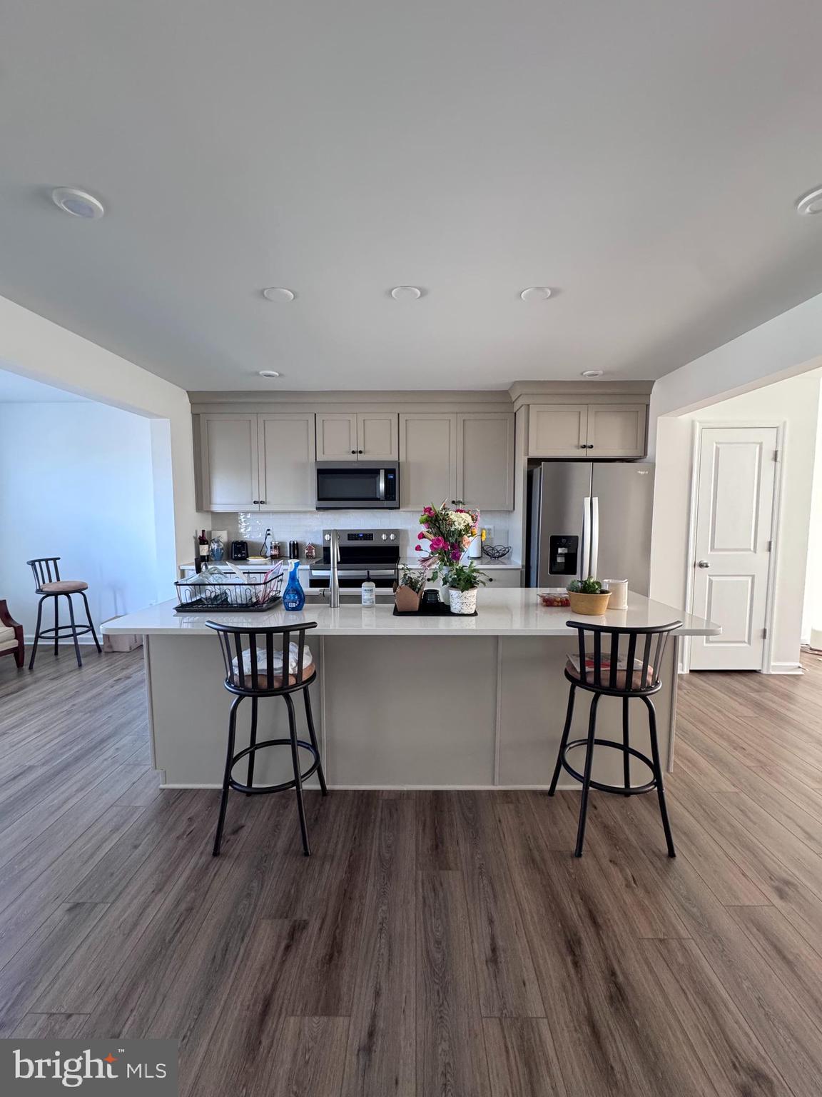 SOUTH BROOK - Residential Lease