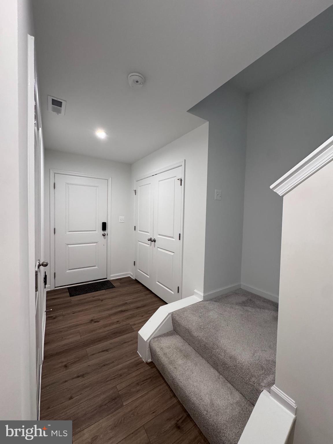 SOUTH BROOK - Residential Lease