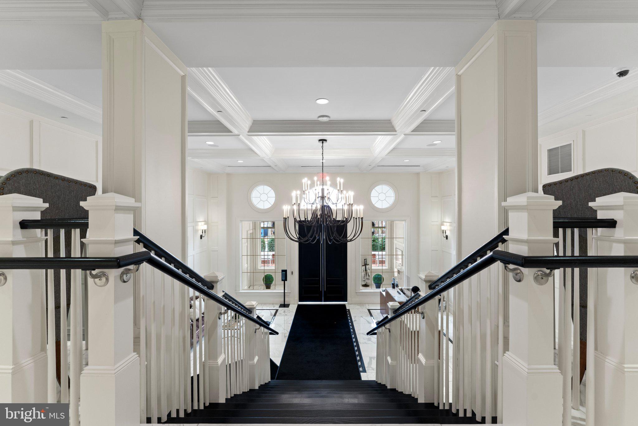 THE SIGNET - Residential