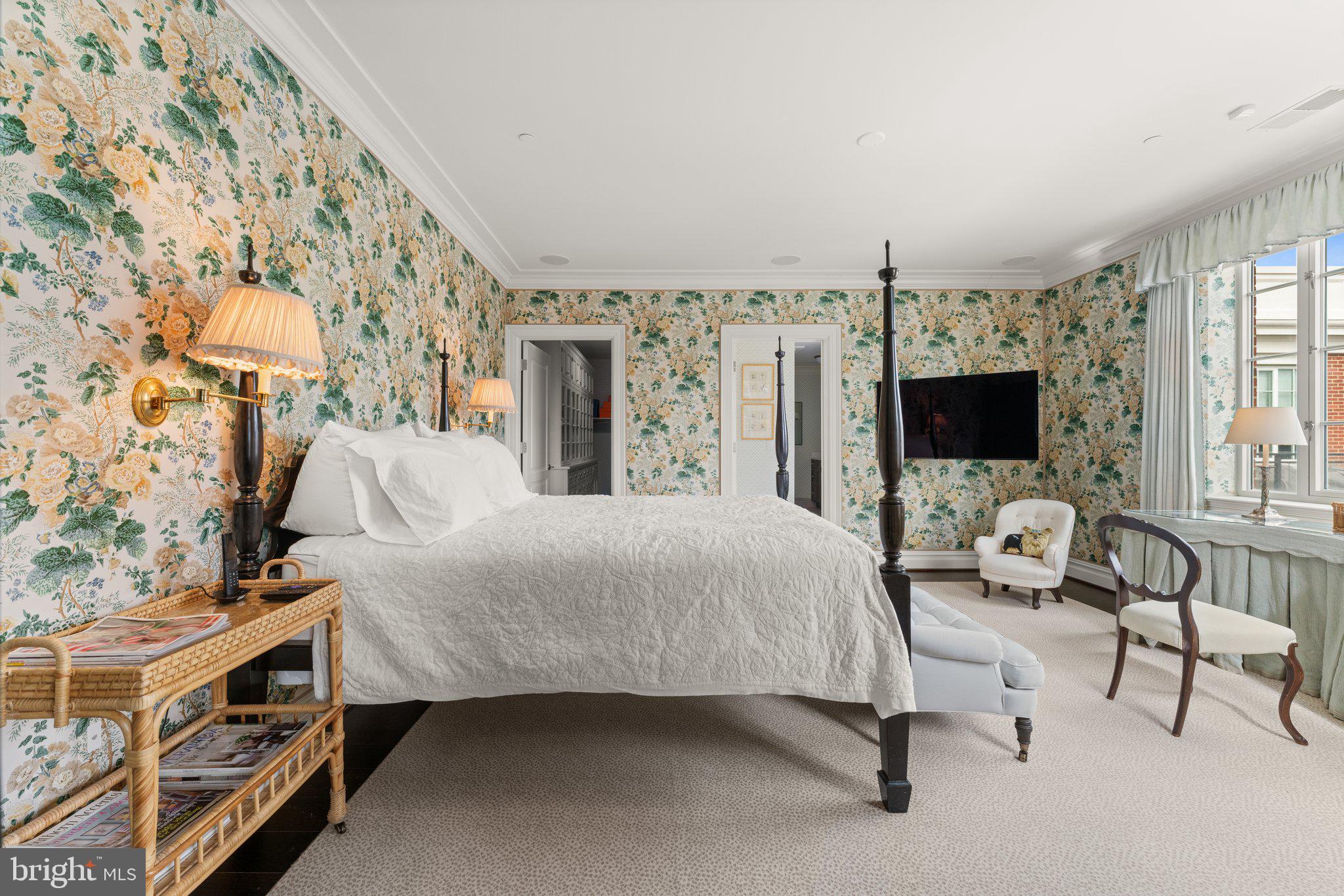 THE SIGNET - Residential