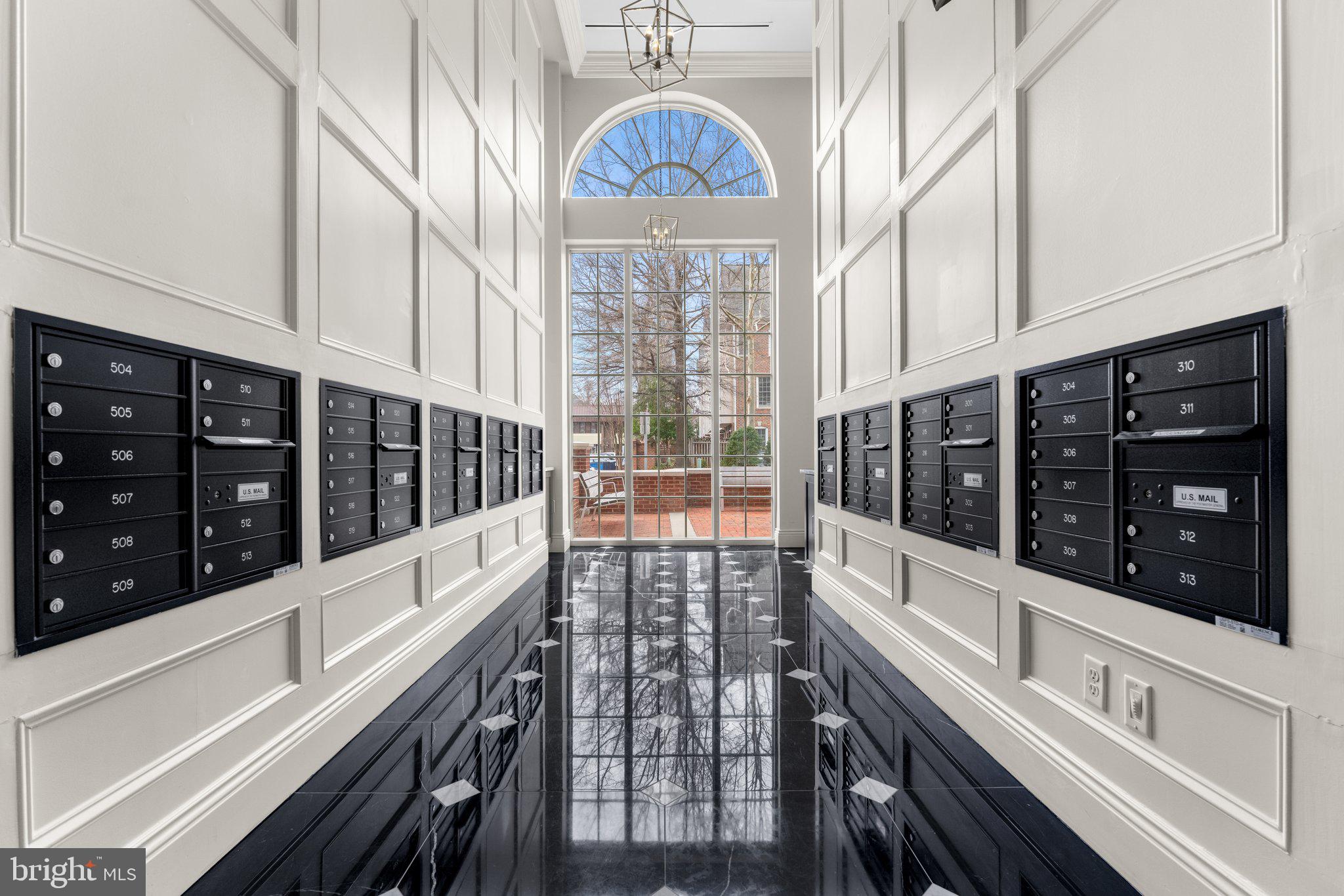 THE SIGNET - Residential