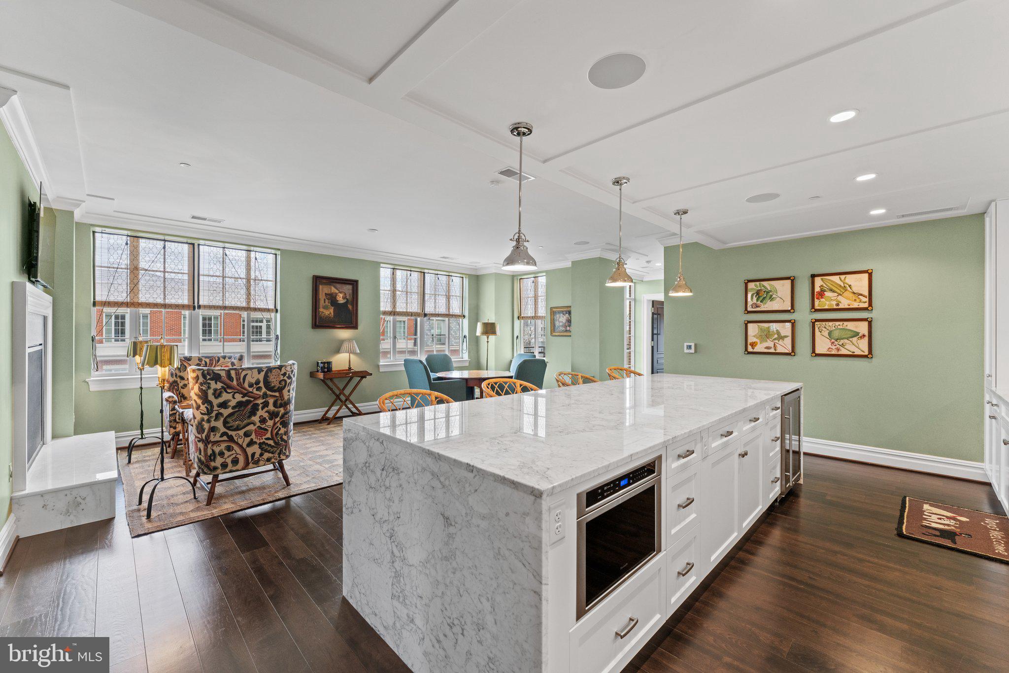 THE SIGNET - Residential