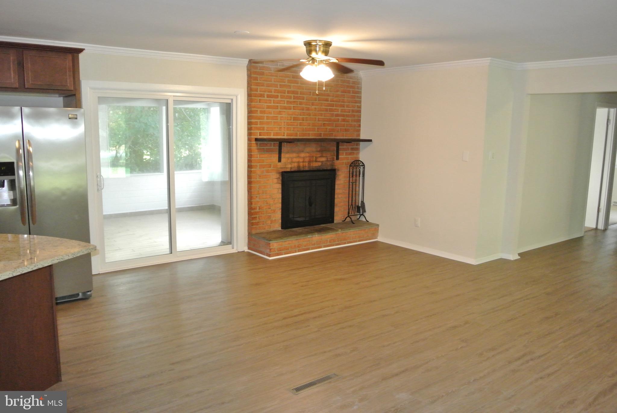 HAWTHORNE MANOR - Residential