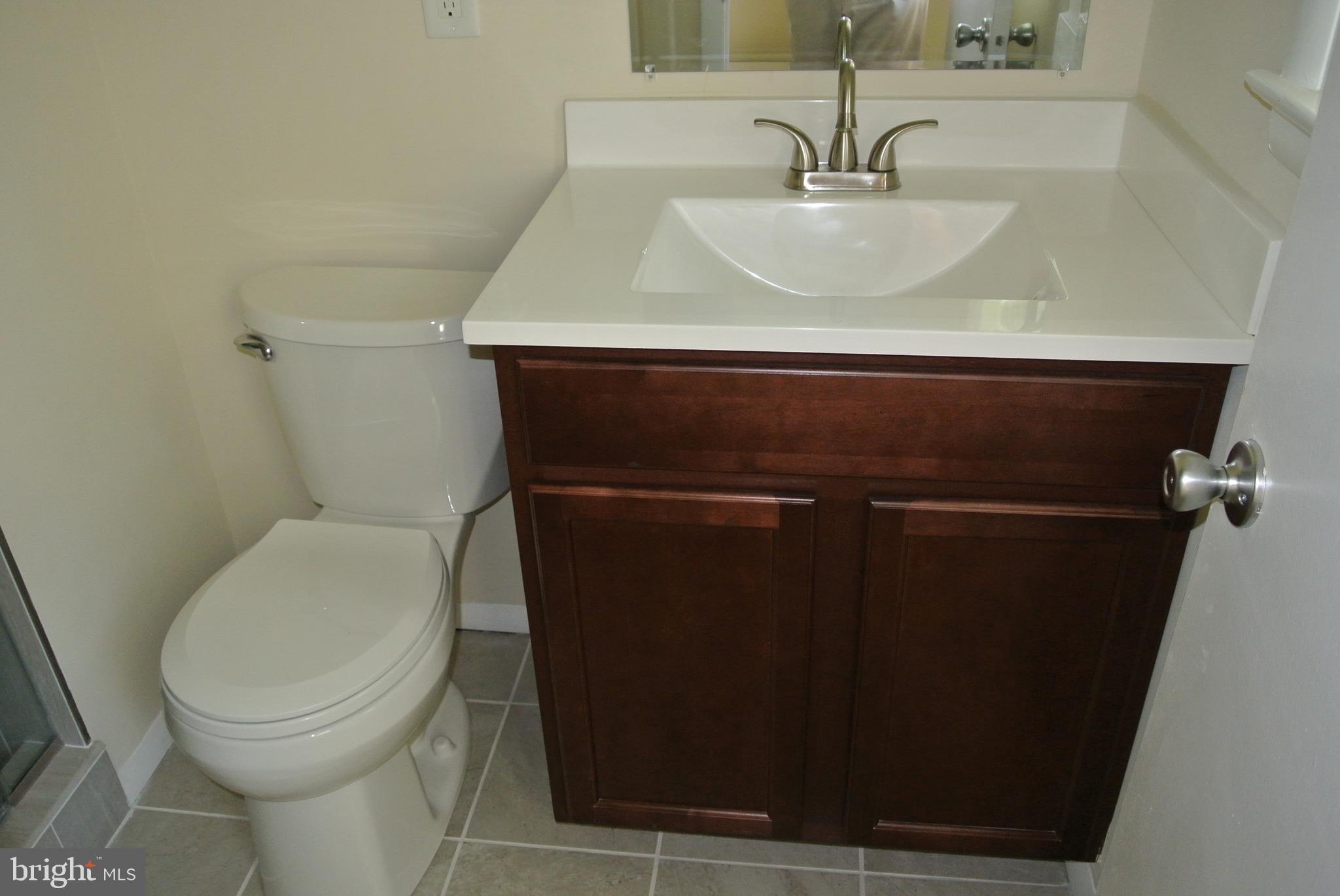 HAWTHORNE MANOR - Residential