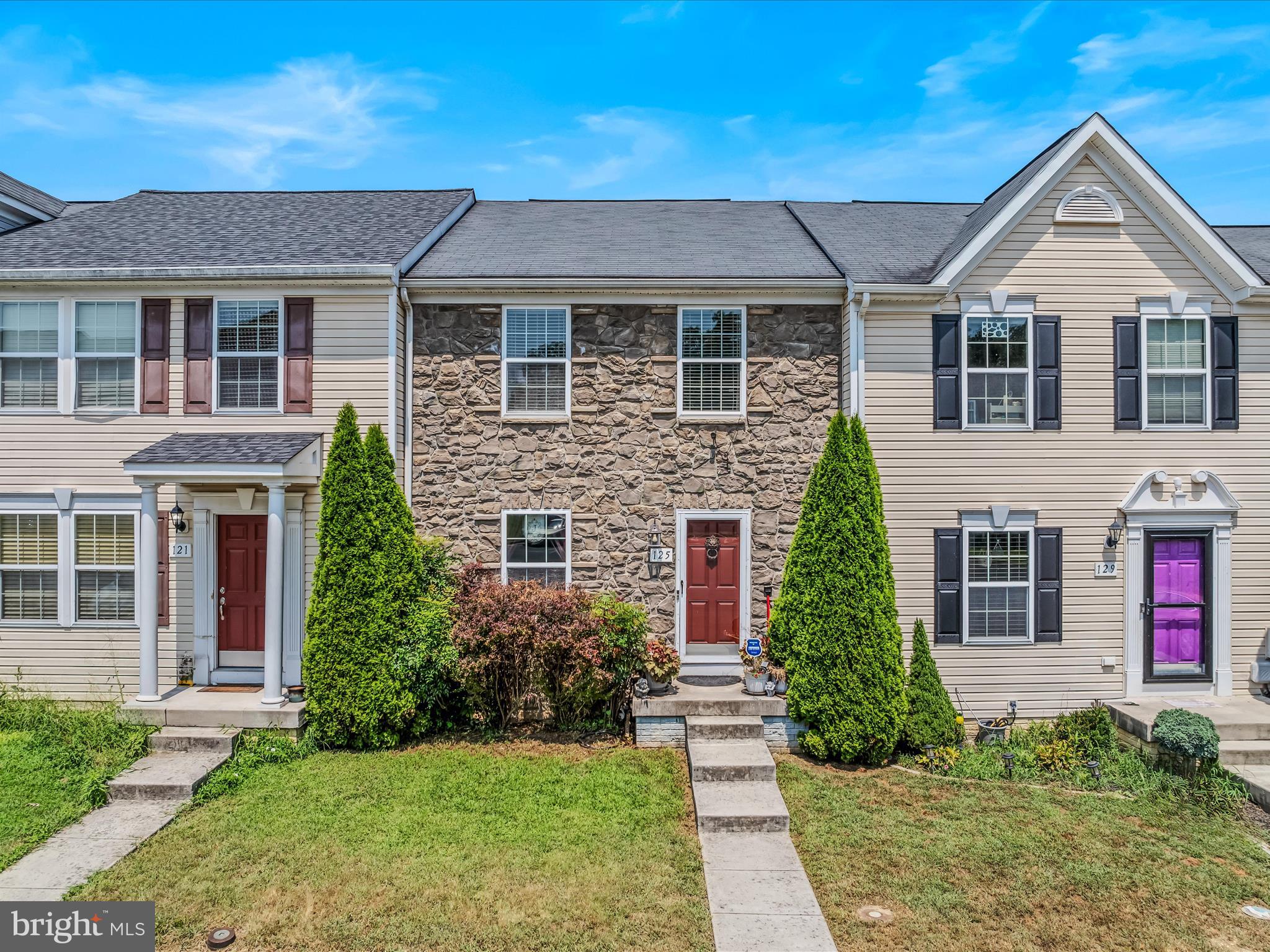 Motivated to sell! New townhome listing in Fairways East. Backs to the 8th green at Sycamore Gold Course. 3 Bedrooms 2 Full baths & 2 half baths! Bump out on all 3 levels. Lower level is ready to be finished as it already has a half bath. Walk out level to a great paver brick patio. Private area as it backs to trees. Golf course view in the winter months.