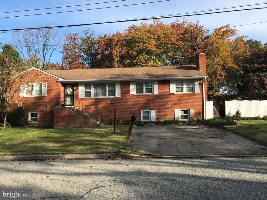 This charming raises rambler has more to offer then what meets the eye. This is a must See!! Home features 5 bedrooms, 3 full baths, bonus room off of eat-in kitchen, separate living and dinning room, fully finished basement with lots of space, and much much more.