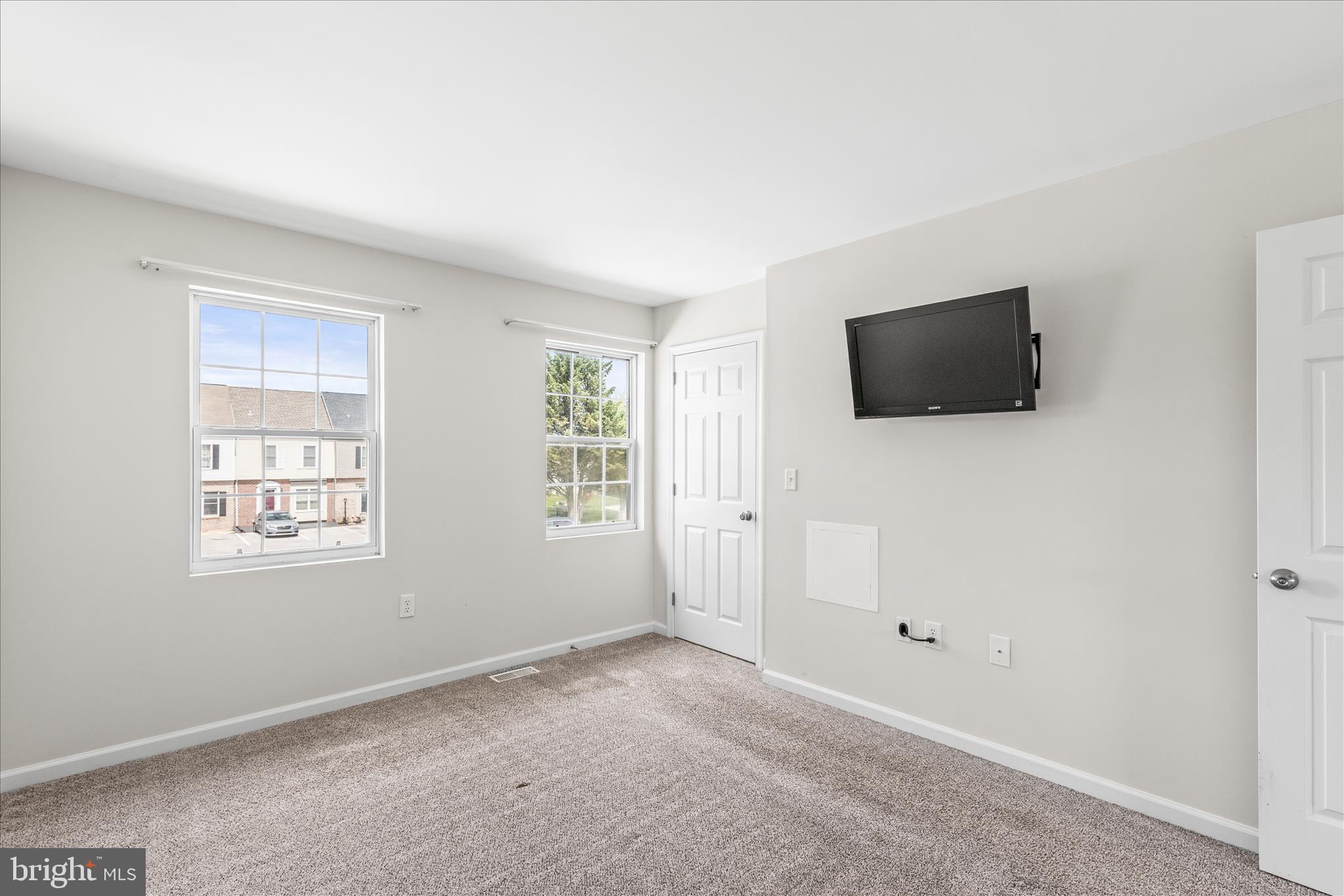 OXFORD COMMONS - Residential