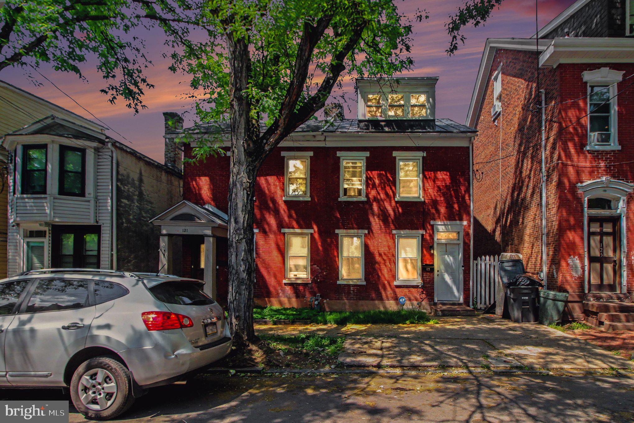 POTTSTOWN - Residential