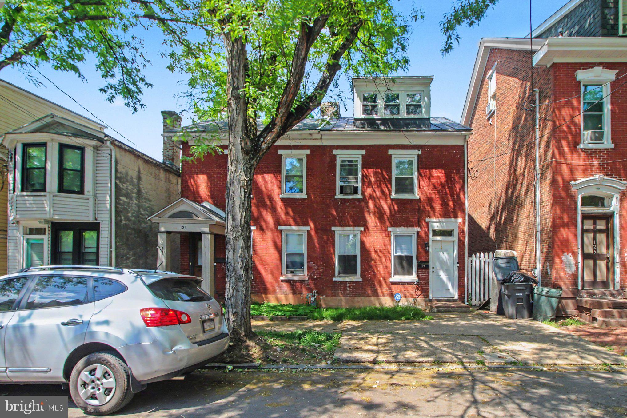 POTTSTOWN - Residential