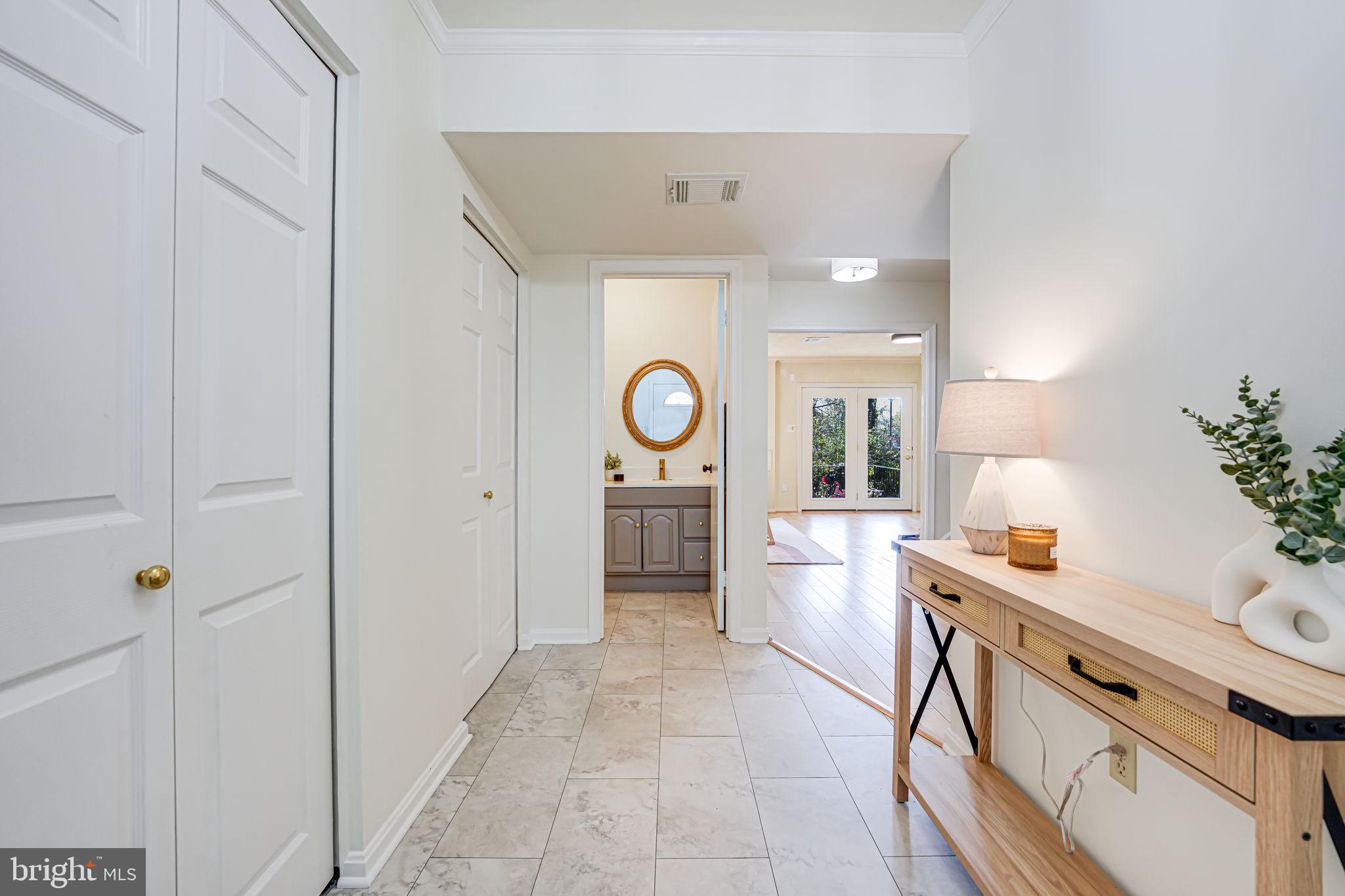 CHATEAUNEUF - Residential