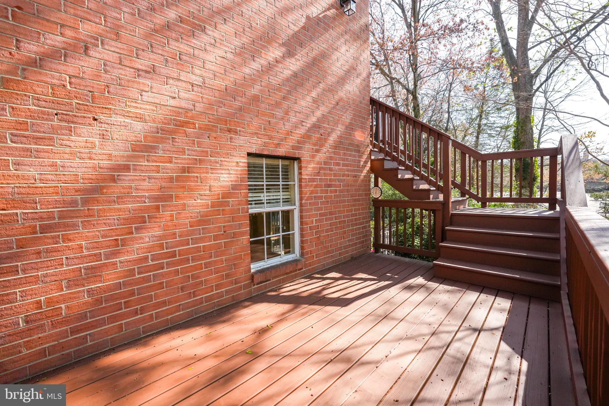 CHATEAUNEUF - Residential