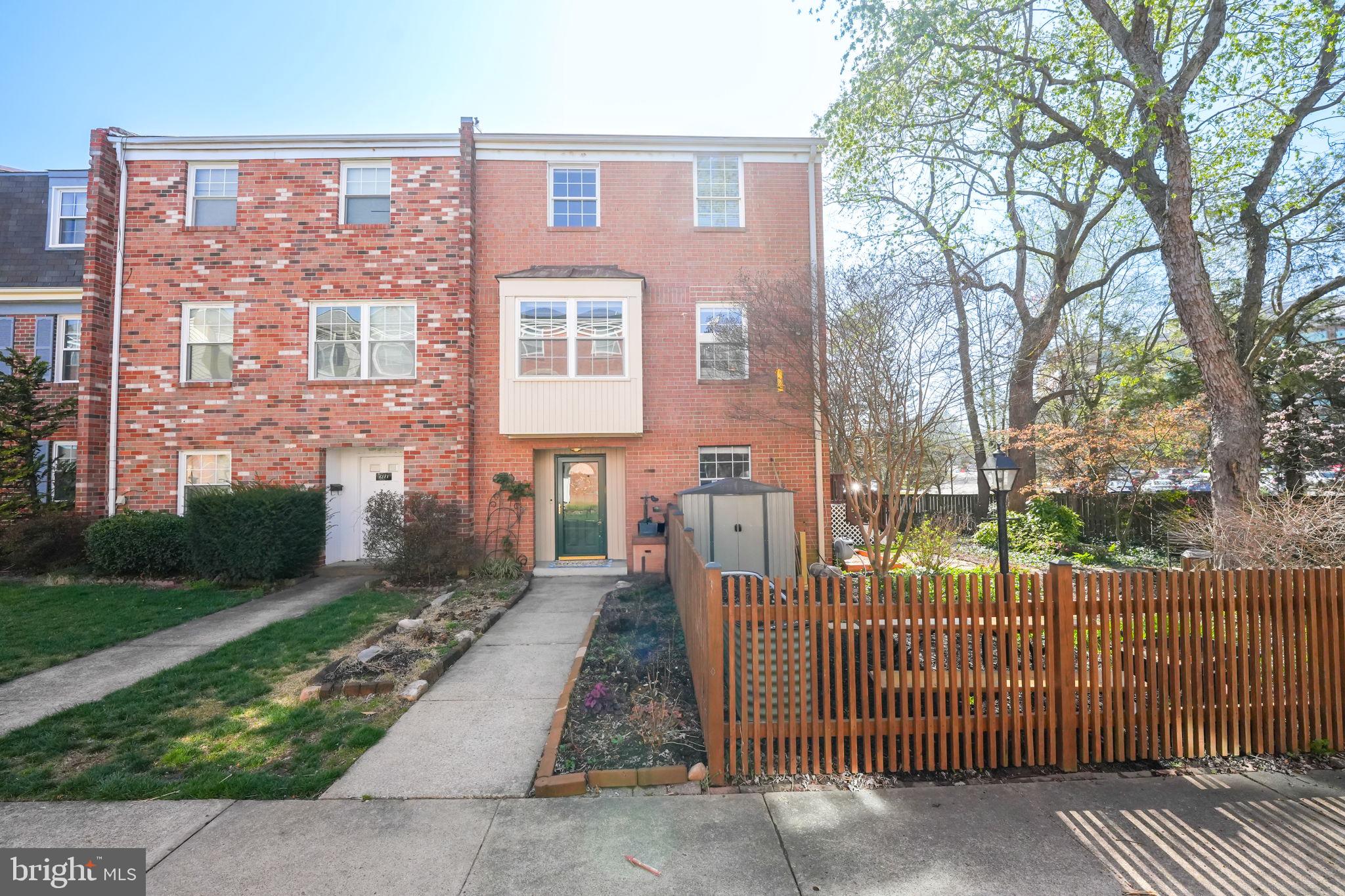 CHATEAUNEUF - Residential