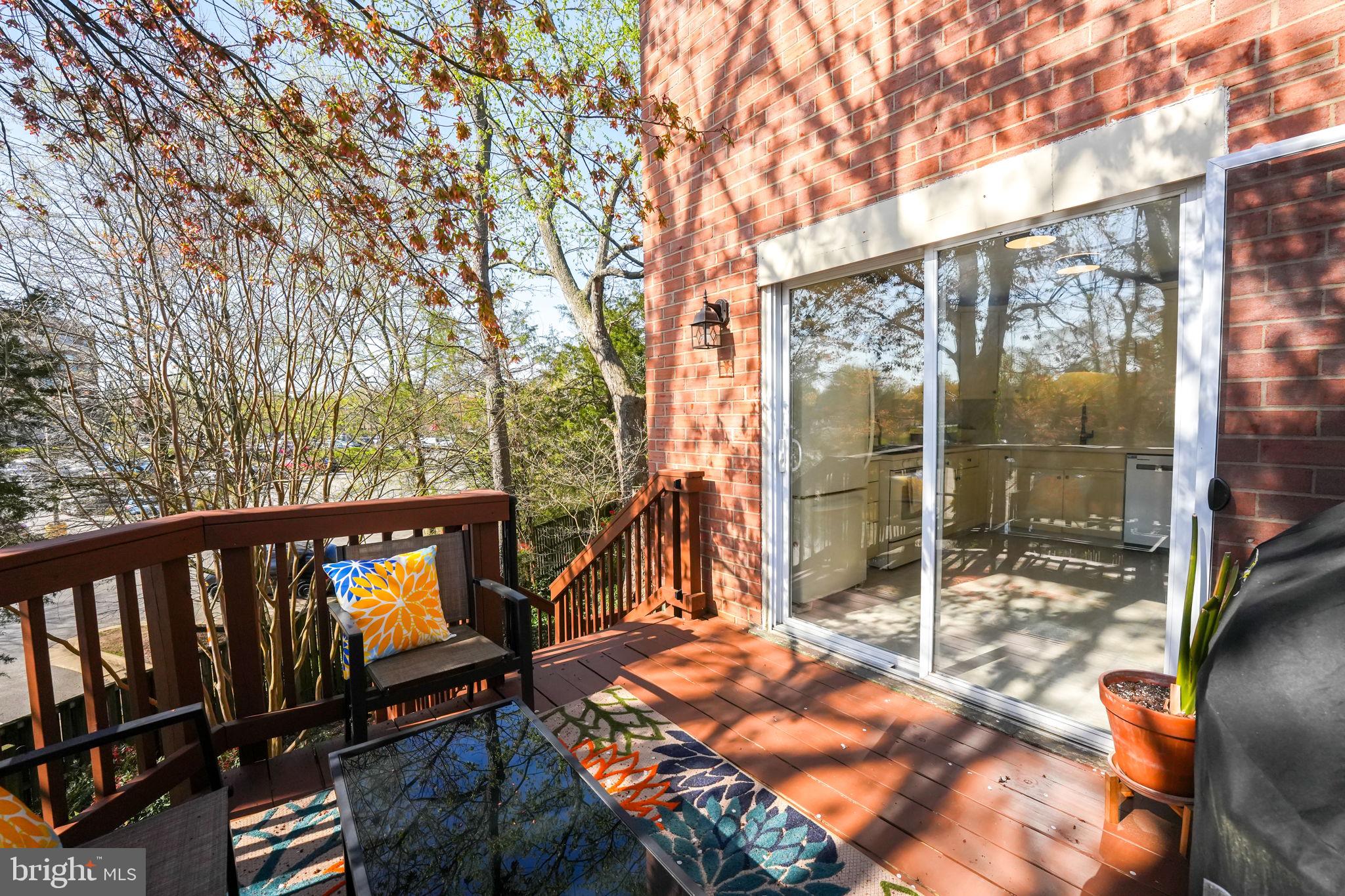 CHATEAUNEUF - Residential