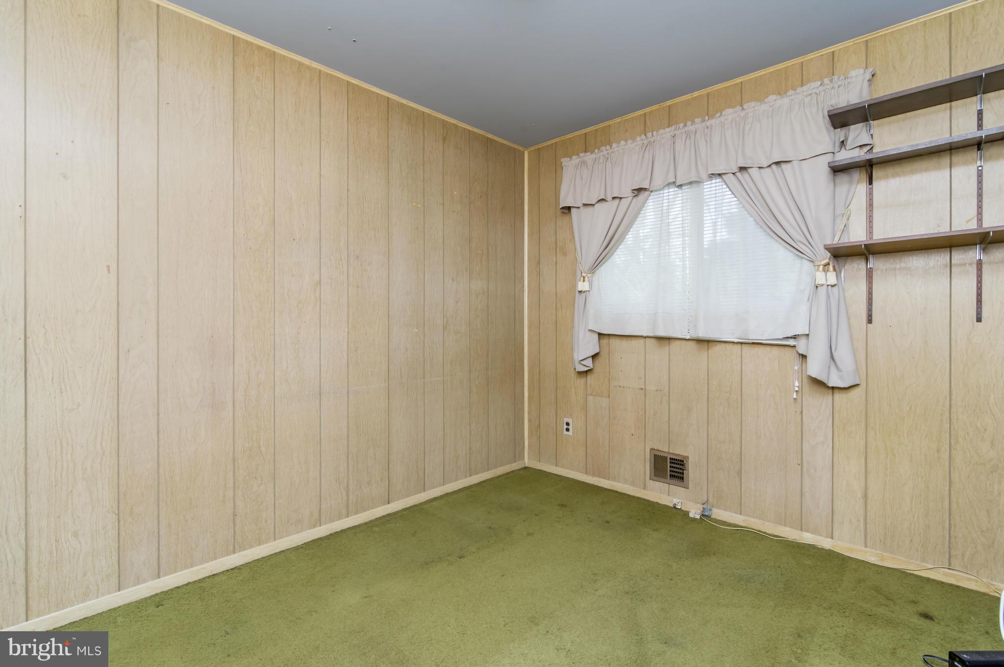 MONTROSE PARK - Residential