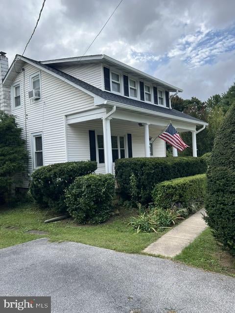 307 BERRYMANS LANE