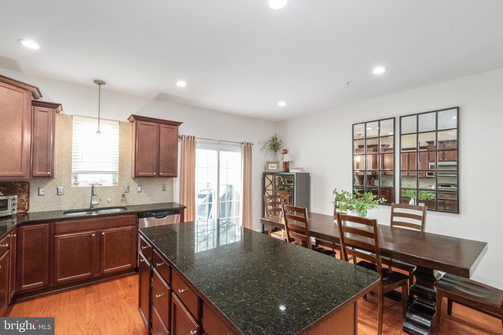 TANYARD SPRINGS - Residential