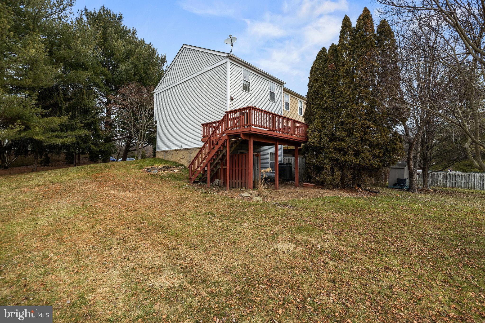 VILLAGE OF THOMAS RUN - Residential Lease