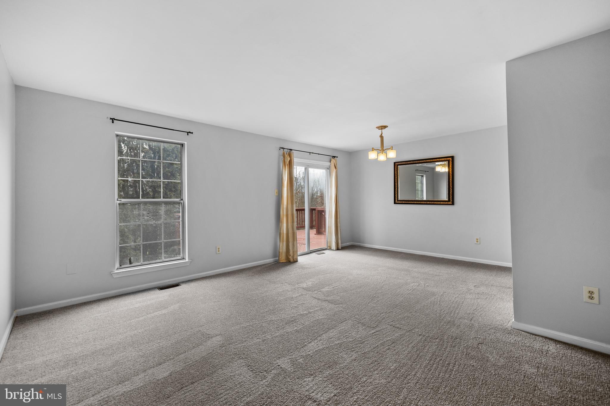 VILLAGE OF THOMAS RUN - Residential Lease