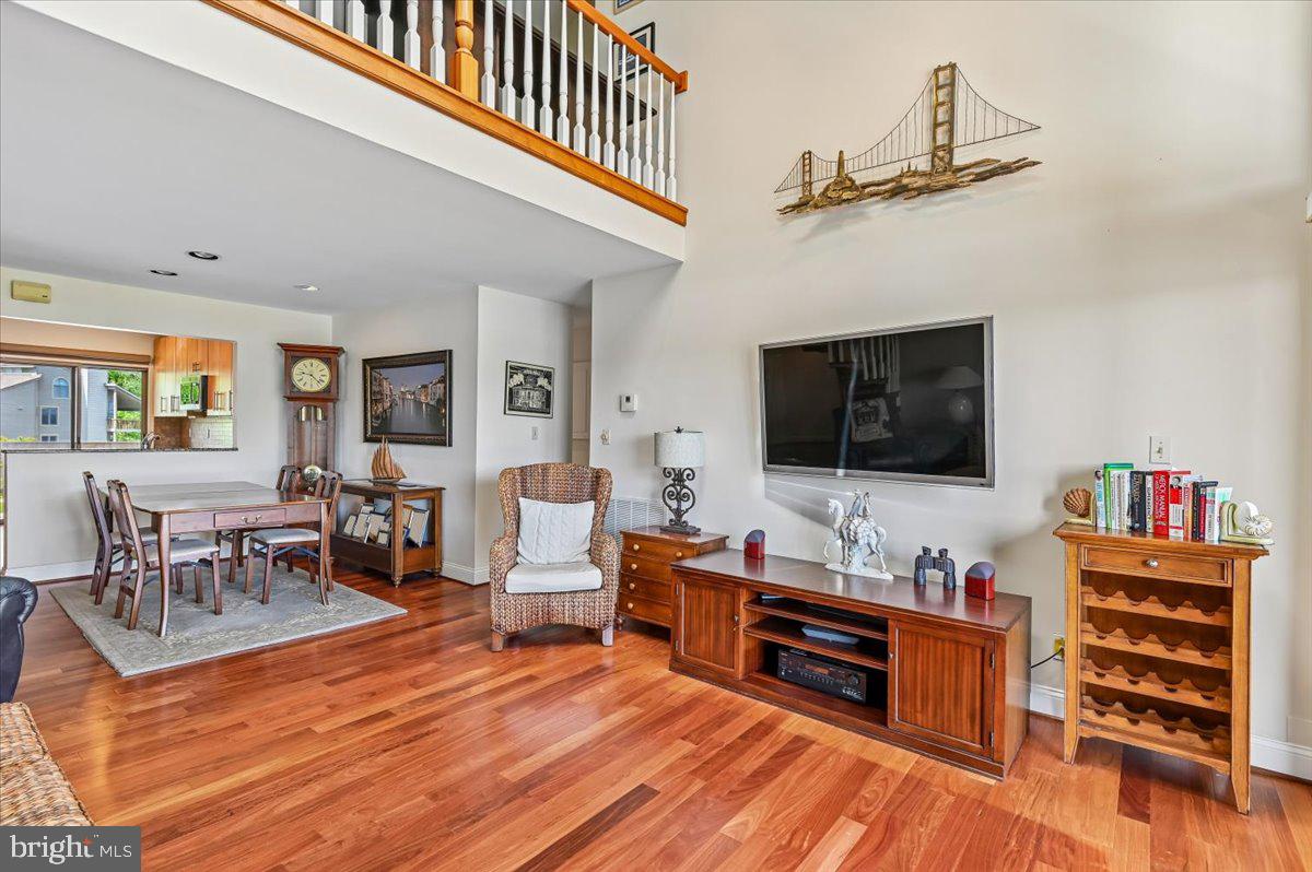 CHESAPEAKE HARBOUR - Residential