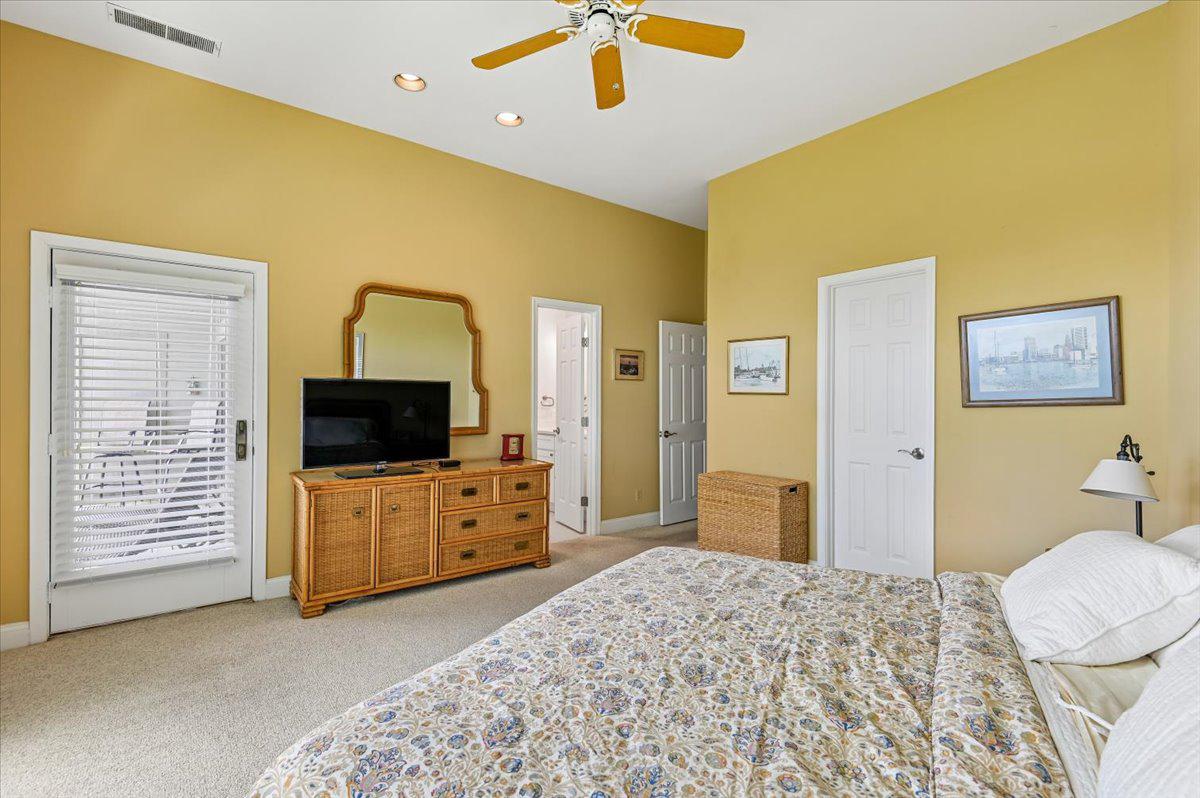 CHESAPEAKE HARBOUR - Residential