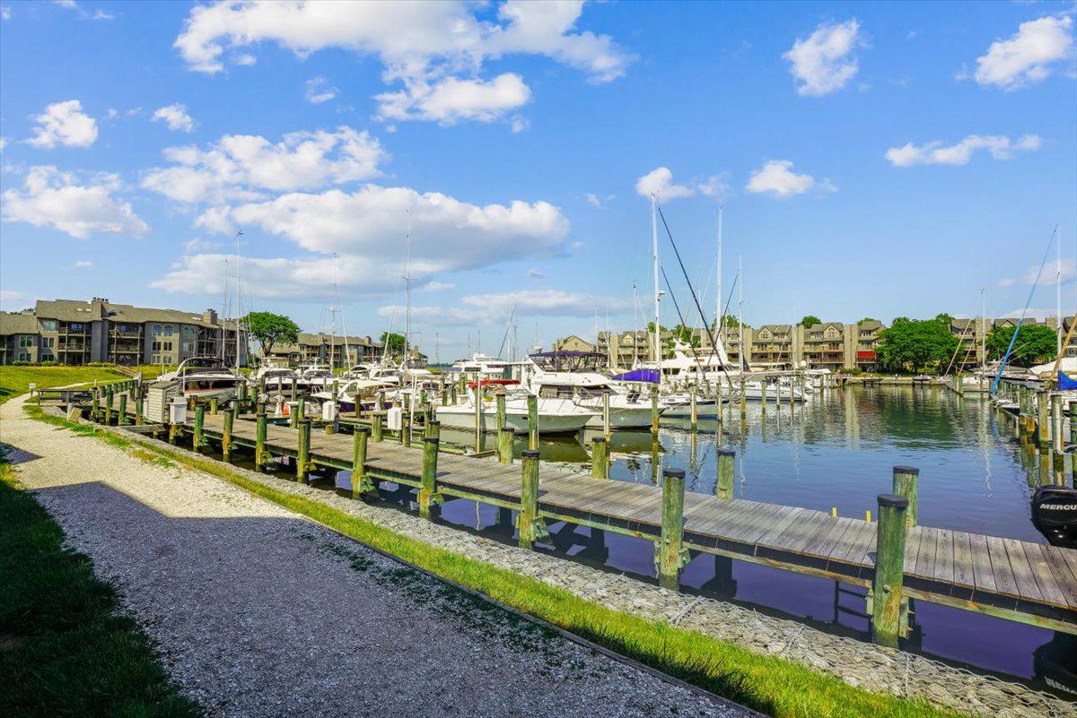 CHESAPEAKE HARBOUR - Residential