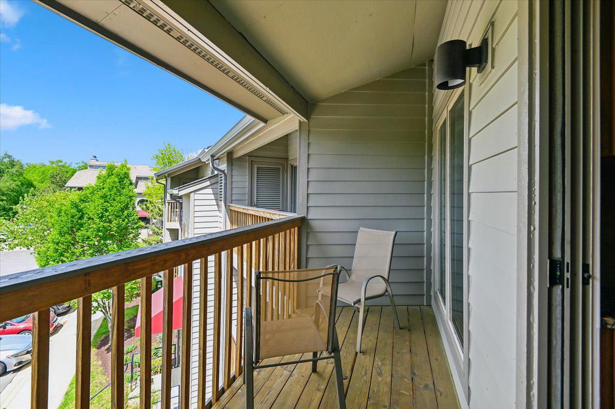 CHESAPEAKE HARBOUR - Residential